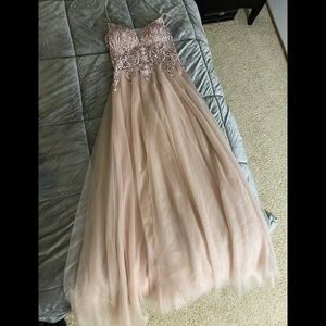 Beautiful dress for a any special occasion